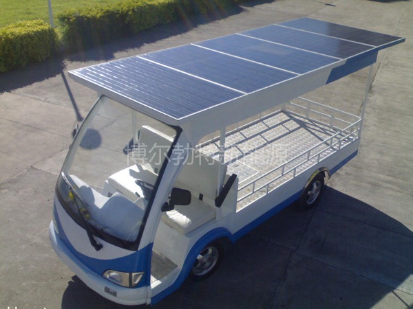 太阳能四轮电动车